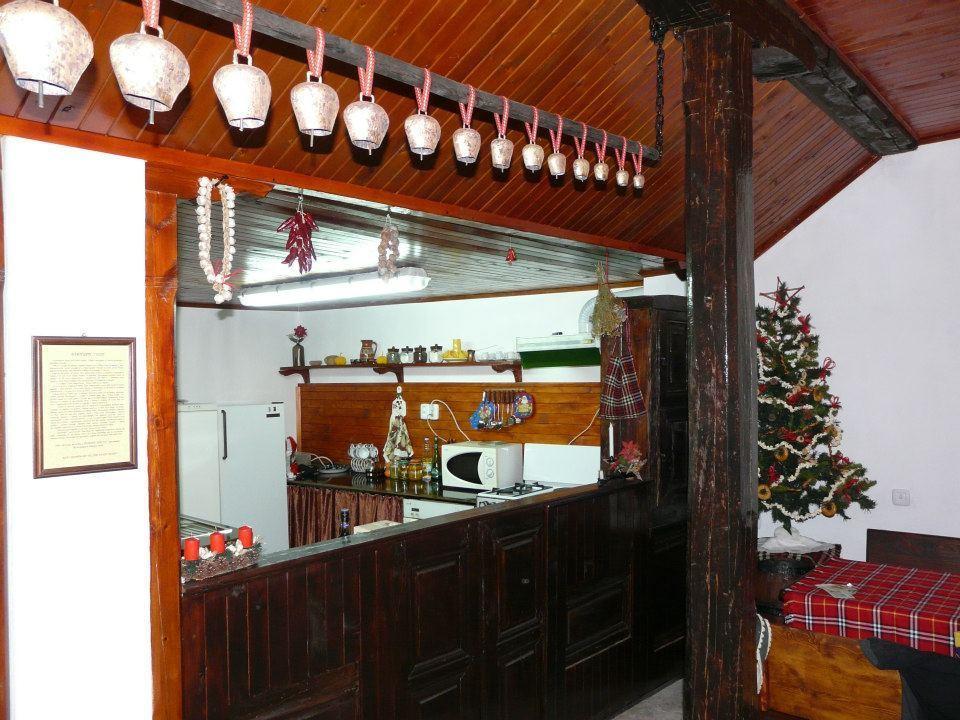 Staroto Shkolo House - Rooms For Guests Subotkovtsi Εξωτερικό φωτογραφία